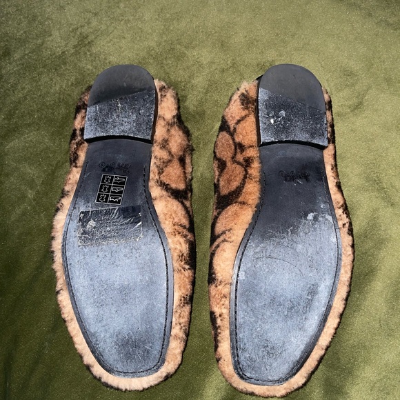 Coach Shearling Slippers - Picture 3 of 4